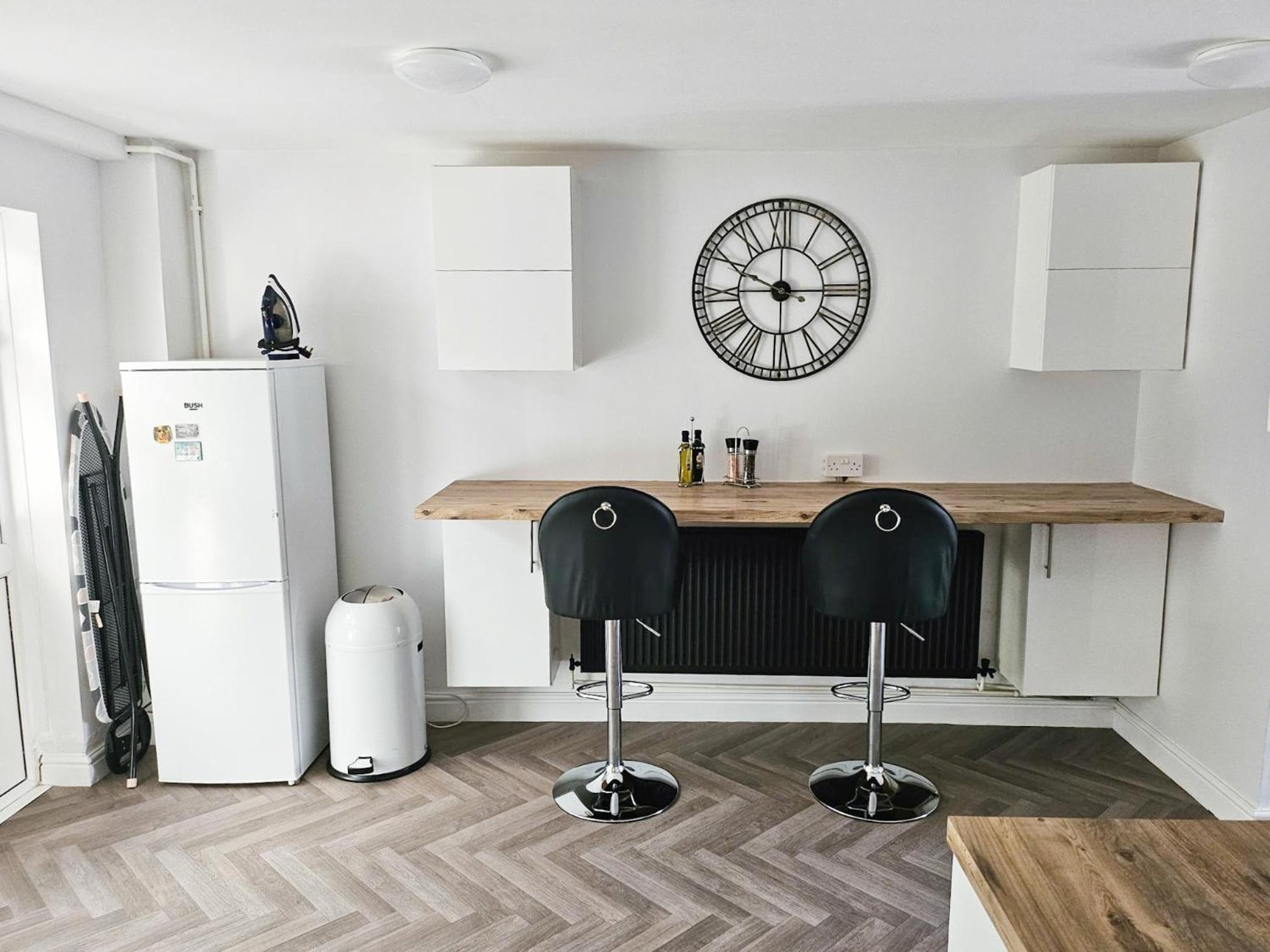 Villa Nec-Airport-Hs2- 4Min Drive To Nec Marston Green Exterior foto